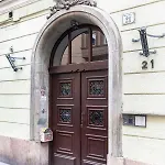 W21 *