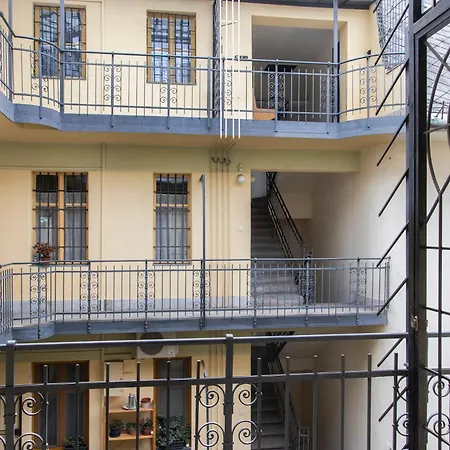 W21 Apartment